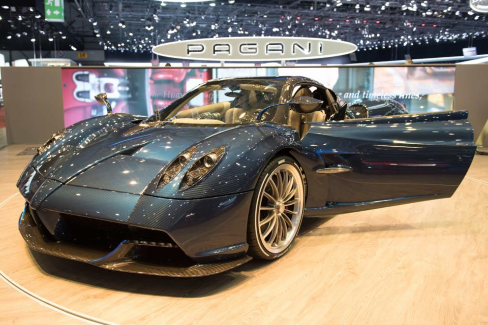 10 อันดับ Supercars ที่เร็วที่สุดในโลก 2018 